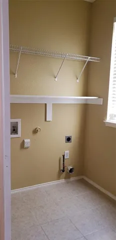 a view of a room with shelf