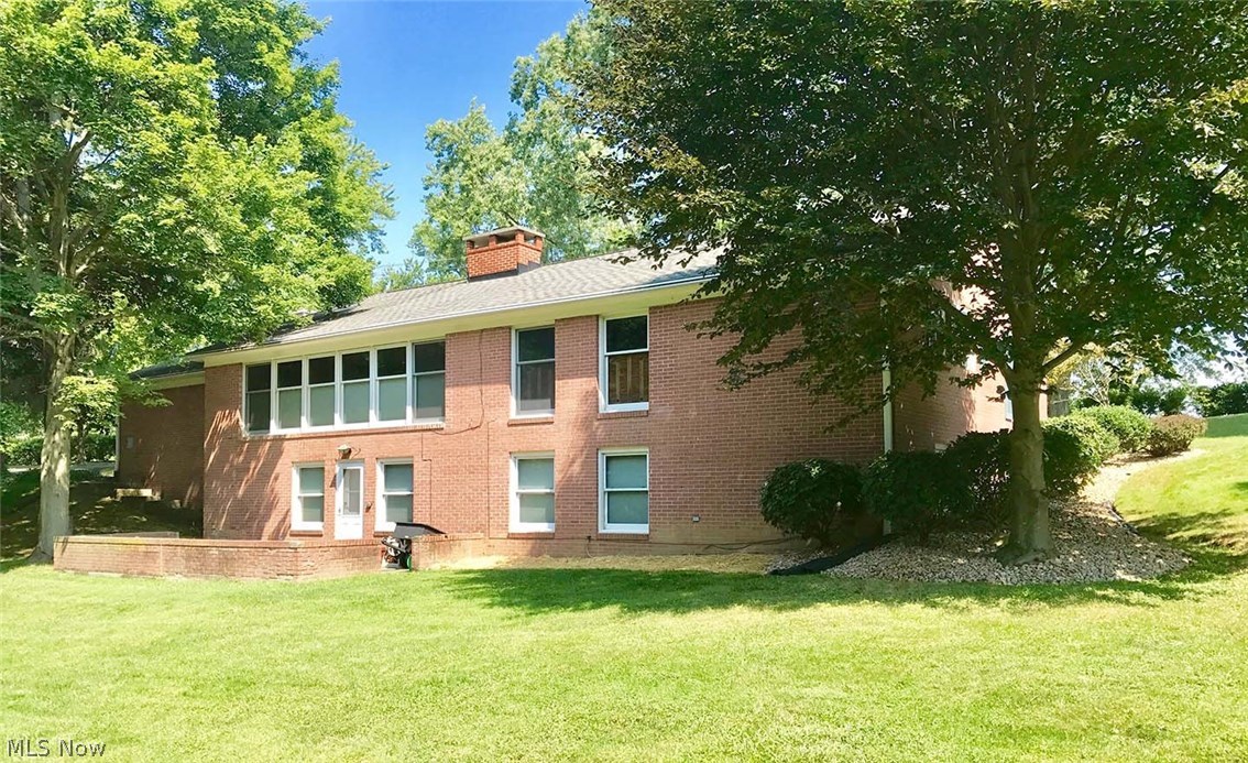 5020 Hills And Dales Road Northwest Canton, OH 44708 - Photo 2 of 7 Gallery Image 2