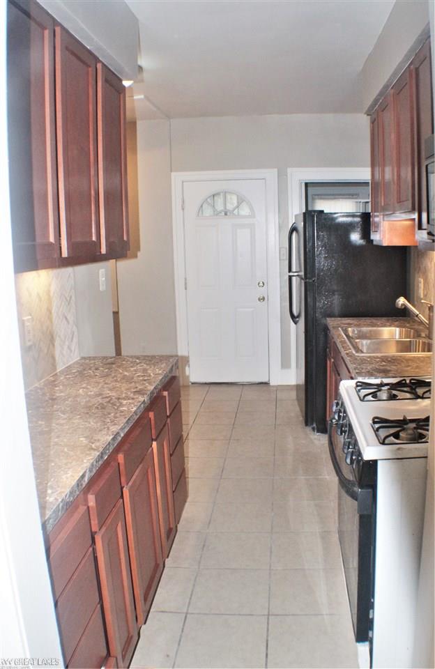 1445 Nottingham Road Grosse Pointe Park, MI 48230 - Photo 46 of 60