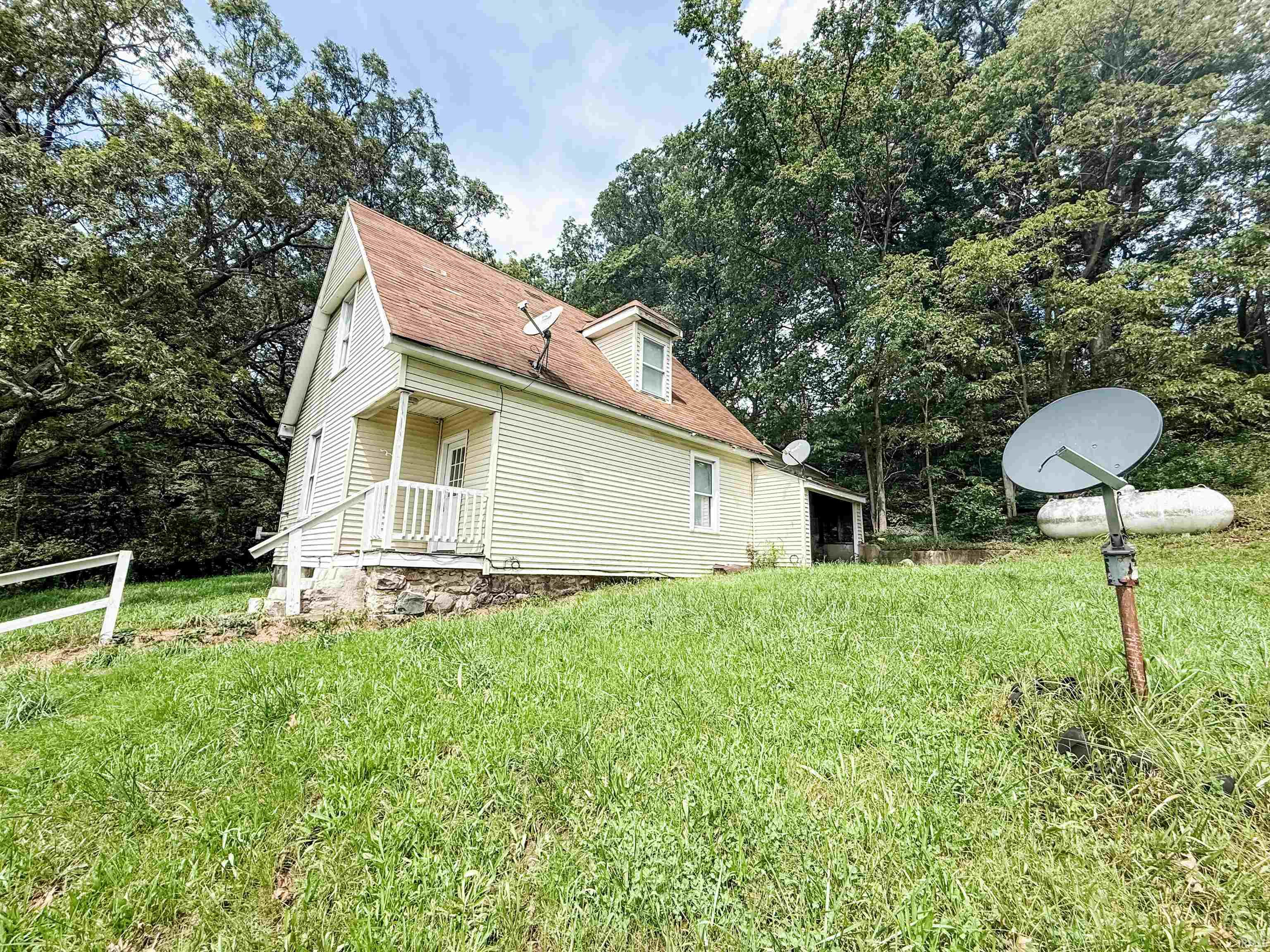 1446 East Lovers Lane Road Peru, IN 46970 - Photo 3 of 13 Gallery Image 3