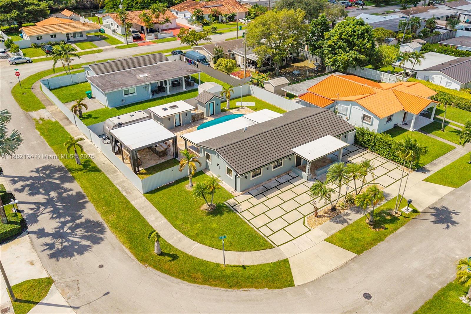 11800 Southwest 35th Street Miami, FL 33175 - Photo 27 of 48