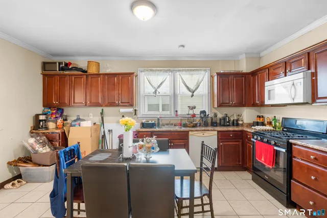 $360,000 | 124 Windsor Avenue, Meriden, CT 06451