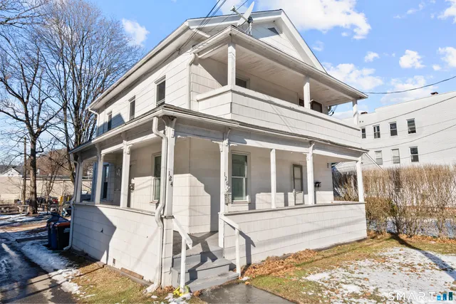 $360,000 | 124 Windsor Avenue, Meriden, CT 06451