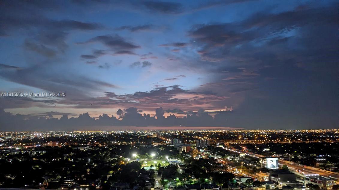 121 Northeast 34th Street, Unit 2811 Miami, FL 33137 - Photo 12 of 35 a view of city