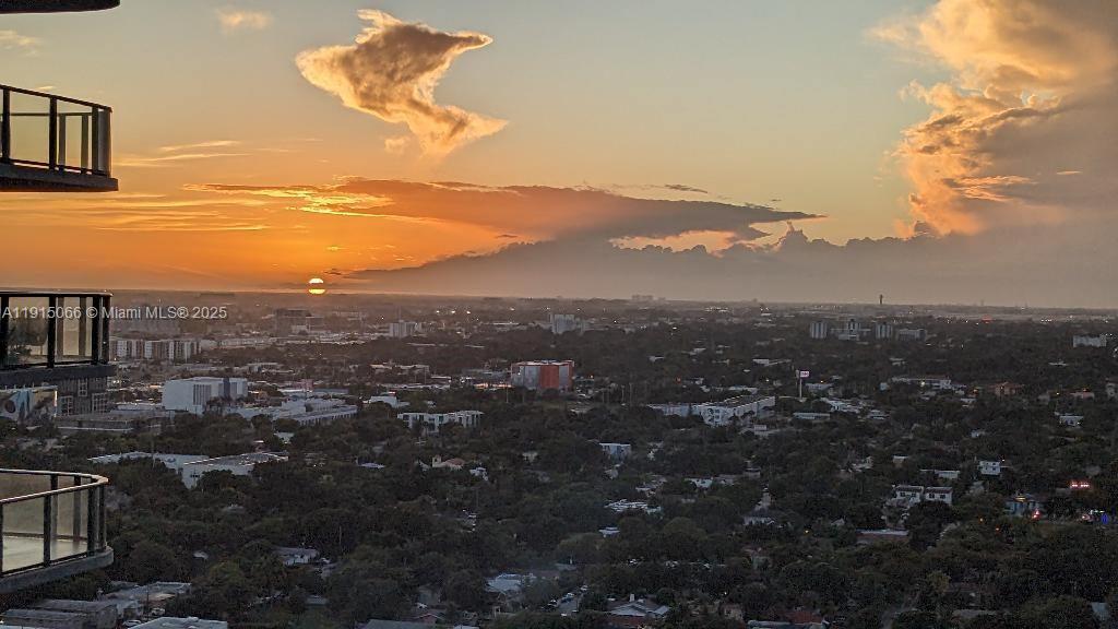 121 Northeast 34th Street, Unit 2811 Miami, FL 33137 - Photo 10 of 35 a view of city and mountain