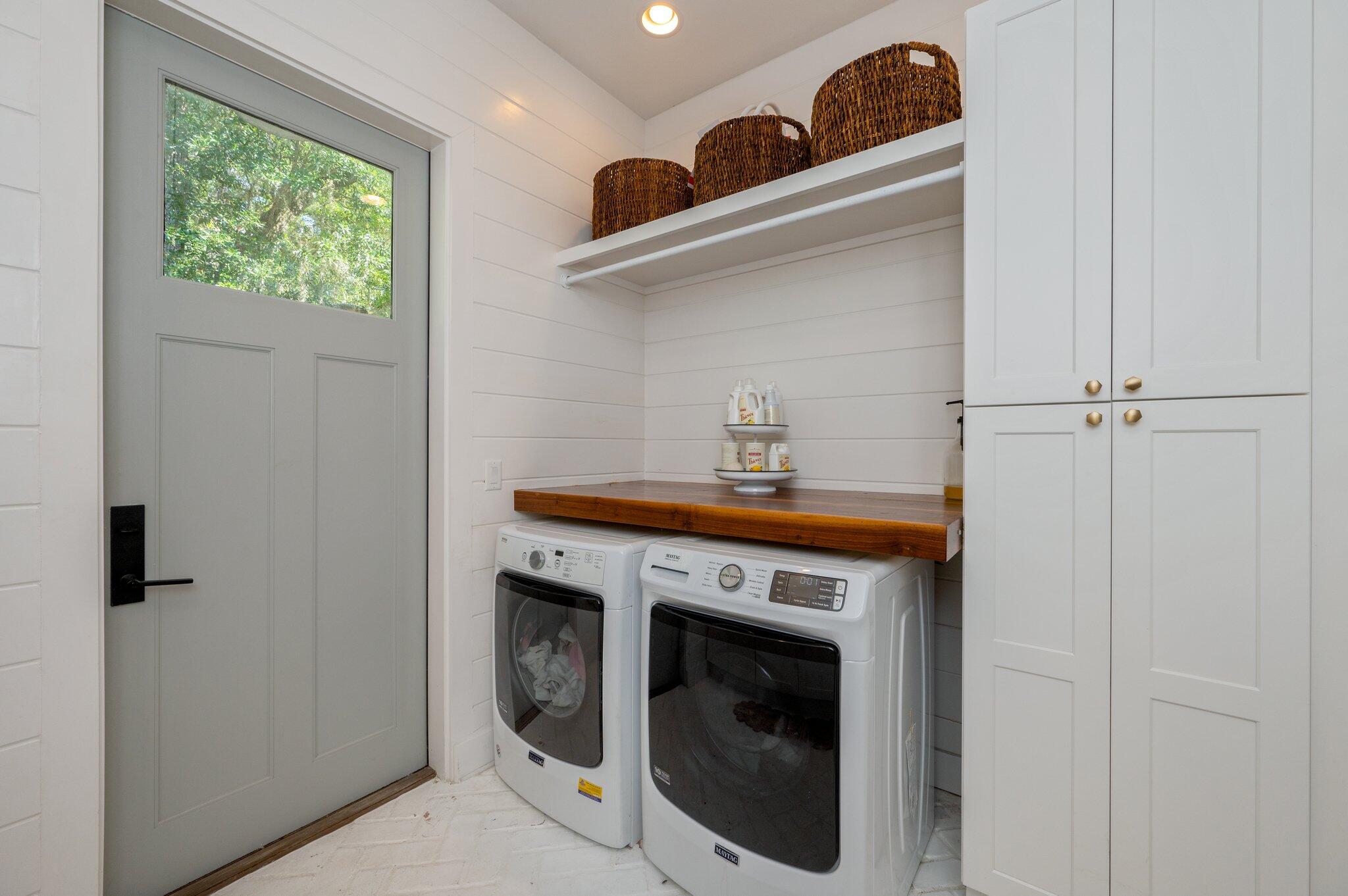 164 Bay Trace Santa Rosa Beach, FL 32459 - Photo 57 of 90 a utility room with dryer and washer