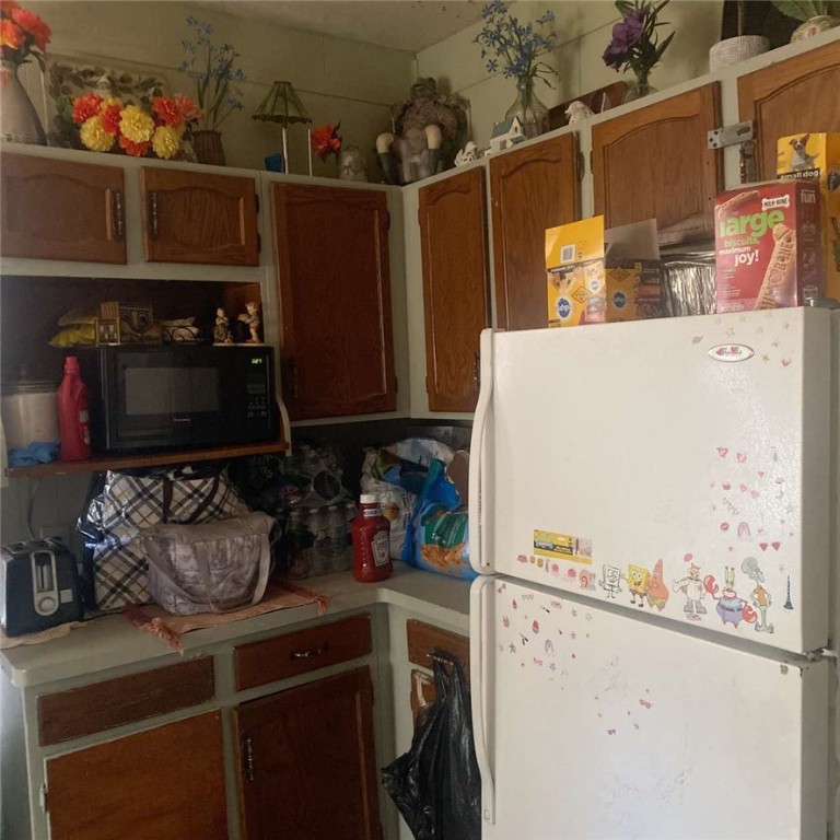 77 Roycroft Drive Rochester, NY 14621 - Photo 3 of 3