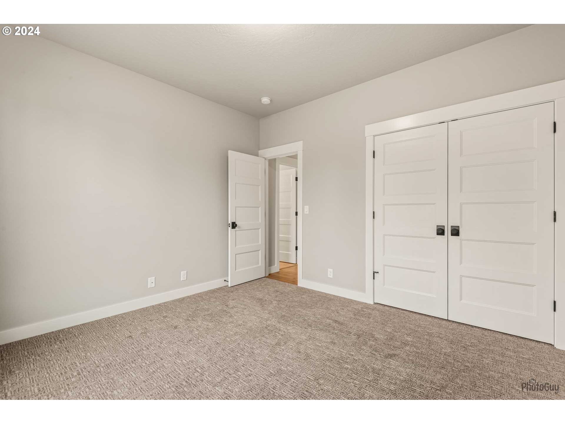 505 Buster Lane Eugene, OR 97404 - Photo 26 of 33