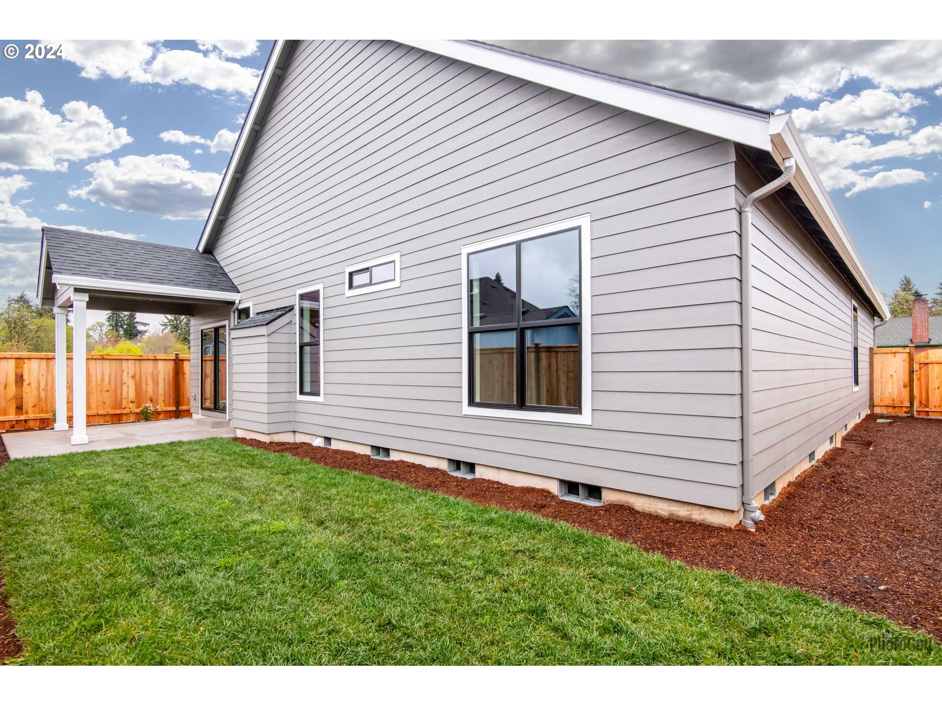 505 Buster Lane Eugene, OR 97404 - Photo 32 of 33