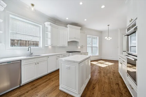 $9,500 | 3917 Tennyson Street, West University Place, TX 77005