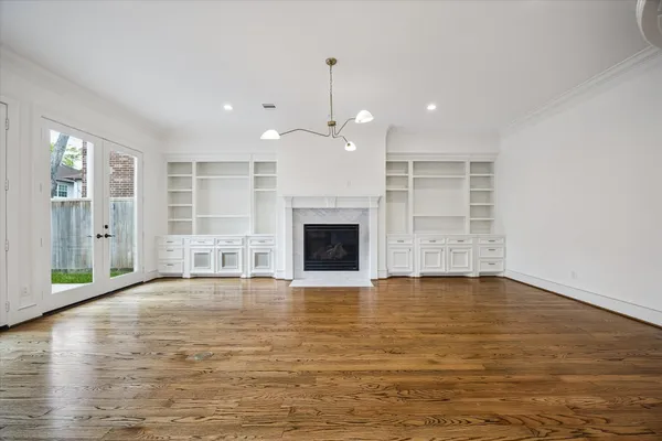 $9,500 | 3917 Tennyson Street, West University Place, TX 77005
