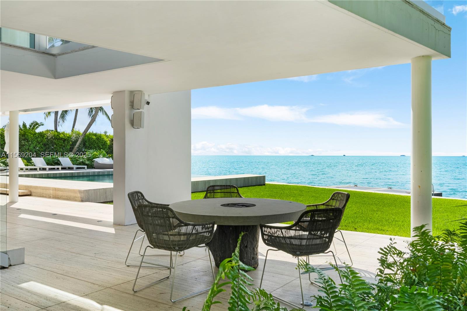 440 South Mashta Drive Key Biscayne, FL 33149 - Photo 25 of 100