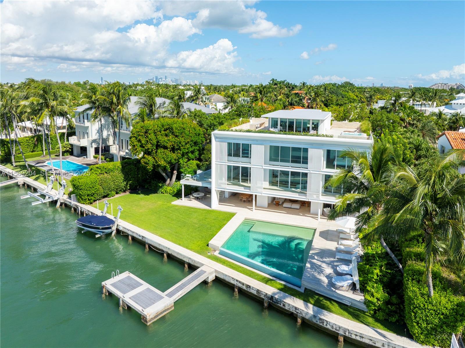 440 South Mashta Drive Key Biscayne, FL 33149 - Photo 50 of 100