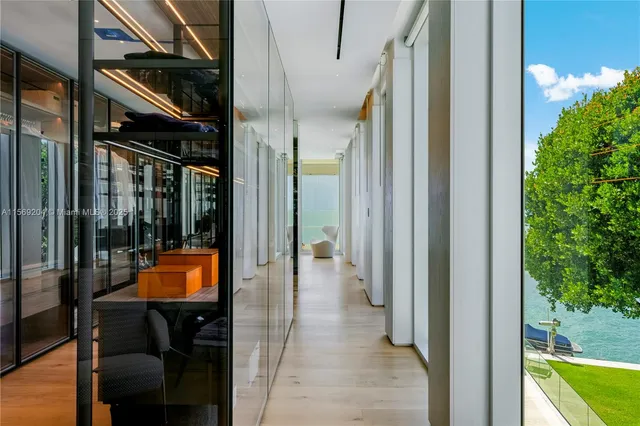 $100,000 | 440 South Mashta Drive, Key Biscayne, FL 33149