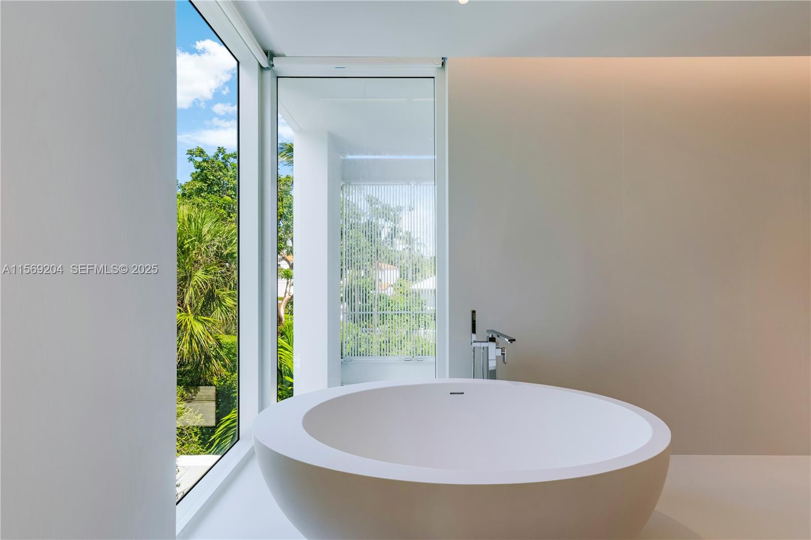 440 South Mashta Drive Key Biscayne, FL 33149 - Photo 56 of 100