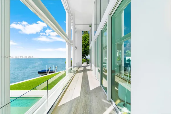 $100,000 | 440 South Mashta Drive, Key Biscayne, FL 33149