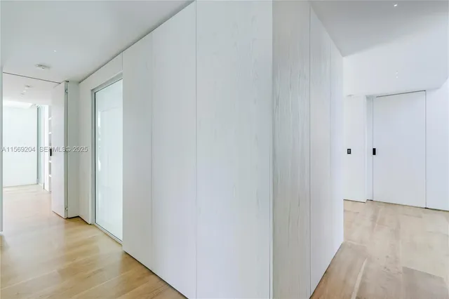 $100,000 | 440 South Mashta Drive, Key Biscayne, FL 33149