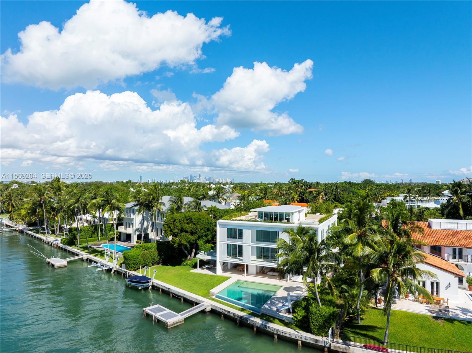 440 South Mashta Drive Key Biscayne, FL 33149 - Photo 87 of 100