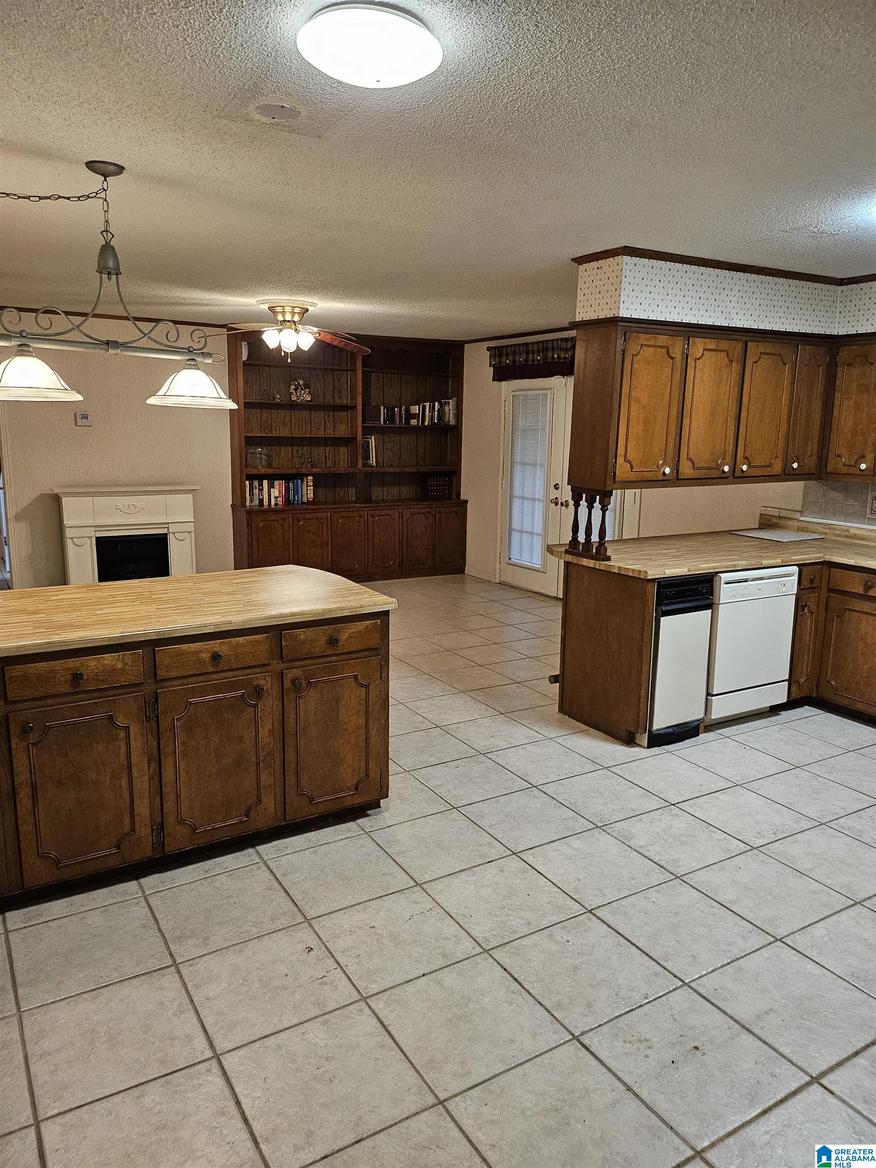 3452 East Laverne Drive Mobile, AL 36618 - Photo 3 of 5