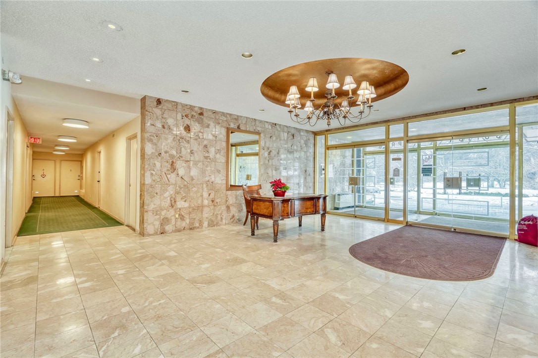 1400 East Avenue, Unit UN412 Rochester, NY 14610 - Photo 31 of 40 First floor entrance foyer