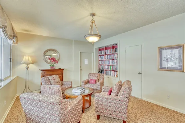 $315,000 | 1400 East Avenue, Unit UN412, Rochester, NY 14610