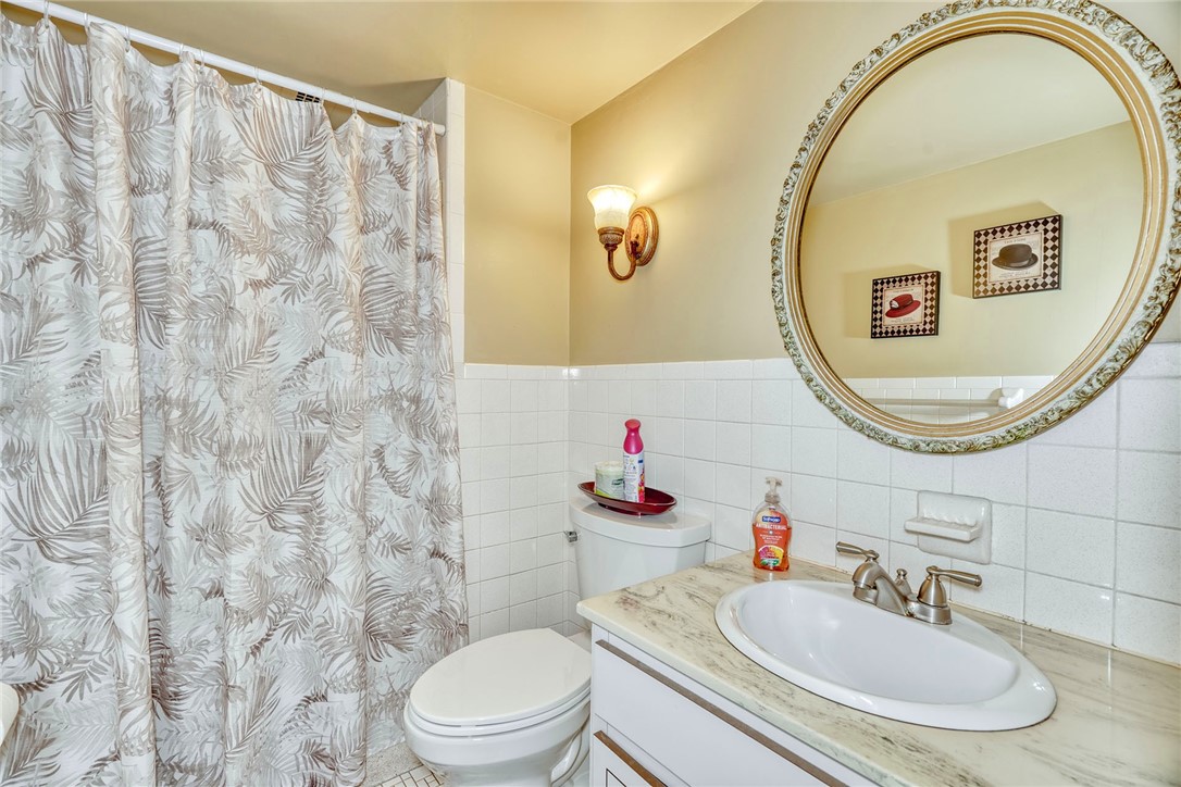1400 East Avenue, Unit UN412 Rochester, NY 14610 - Photo 36 of 40 First floor powder room near the common room close