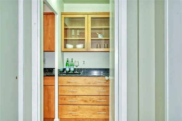 $298,900 | 1400 East Avenue, Unit UN412, Rochester, NY 14610