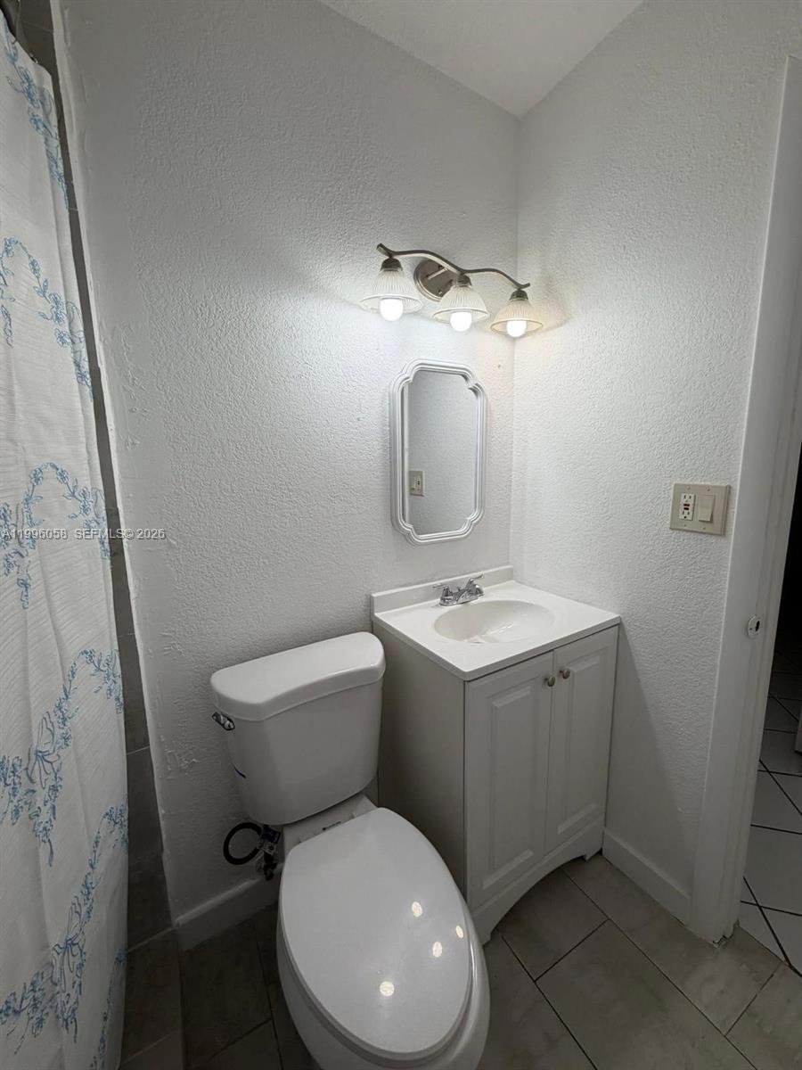 15761 Southwest 303rd Street Homestead, FL 33033 - Photo 9 of 12