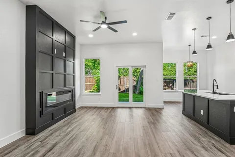 $324,777 | 2504 Vaughn Boulevard, Fort Worth, TX 76105