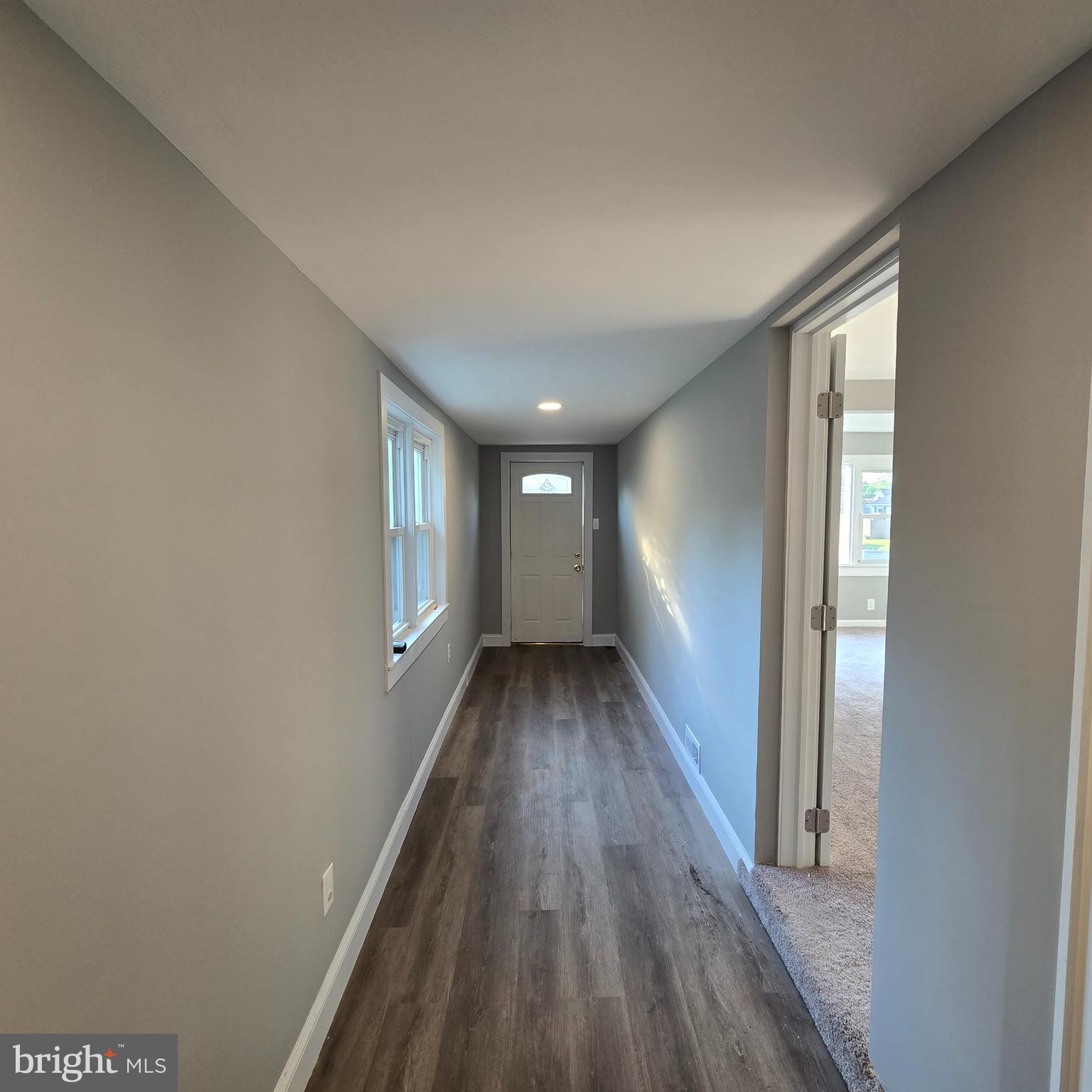 433 East Maple Avenue Lindenwold, NJ 08021 - Photo 9 of 37