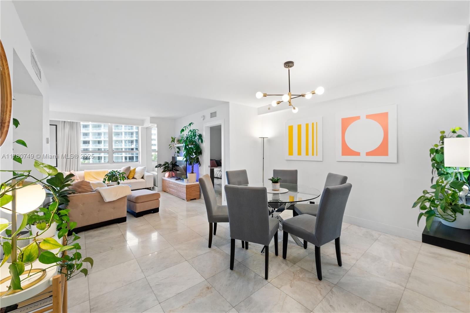 1500 Bay Road, Unit 668S Miami Beach, FL 33139 - Photo 8 of 33 Gallery Image 8