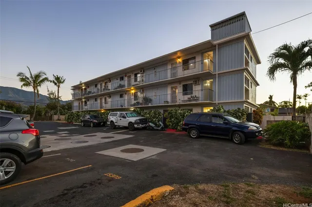 $3,100 | 68-041 Waialua Beach Road, Unit 202, Waialua, HI 96791