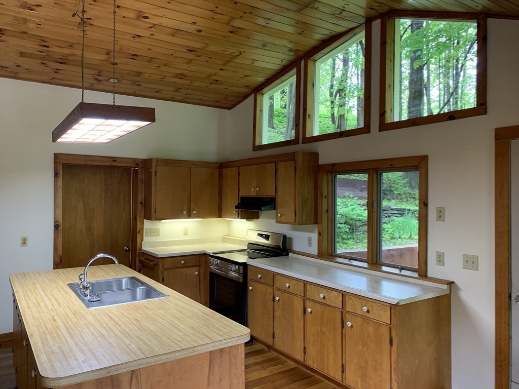 912 Creamery Road Ashfield, MA 01330 - Photo 7 of 22