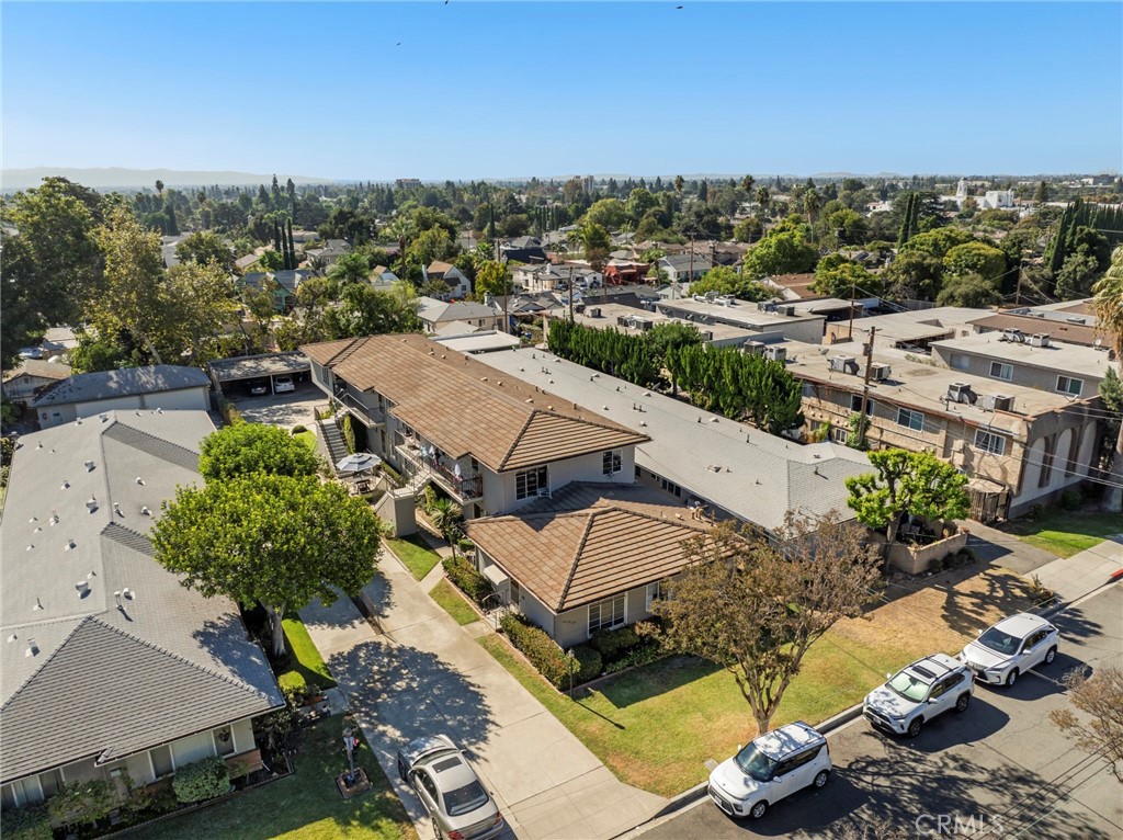 516 Linwood Avenue Monrovia, CA 91016 - Photo 19 of 23 an aerial view of a city
