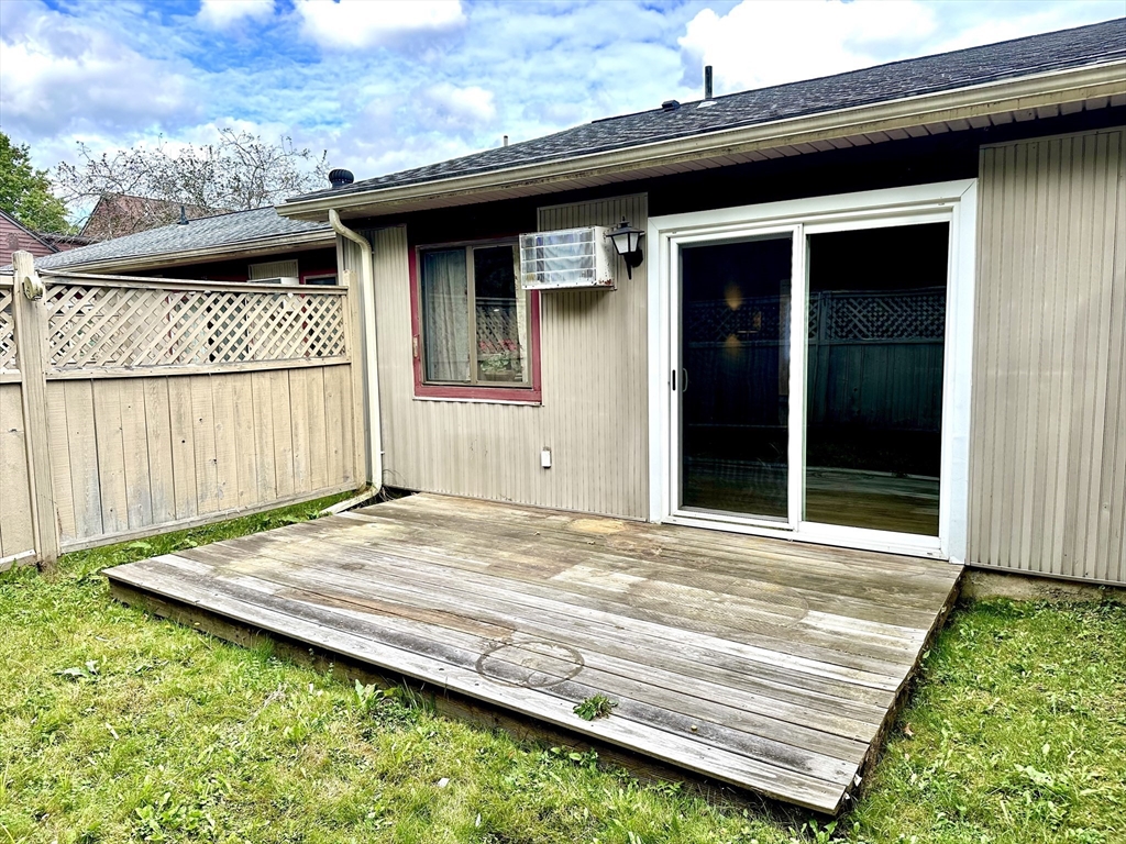 170 East Hadley Road, Unit 11 Amherst, MA 01002 - Photo 14 of 16