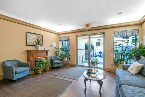 $265,000 | 1234 Midland Avenue, Unit 5F, Bronxville, NY 10708