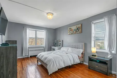 $265,000 | 1234 Midland Avenue, Unit 5F, Bronxville, NY 10708