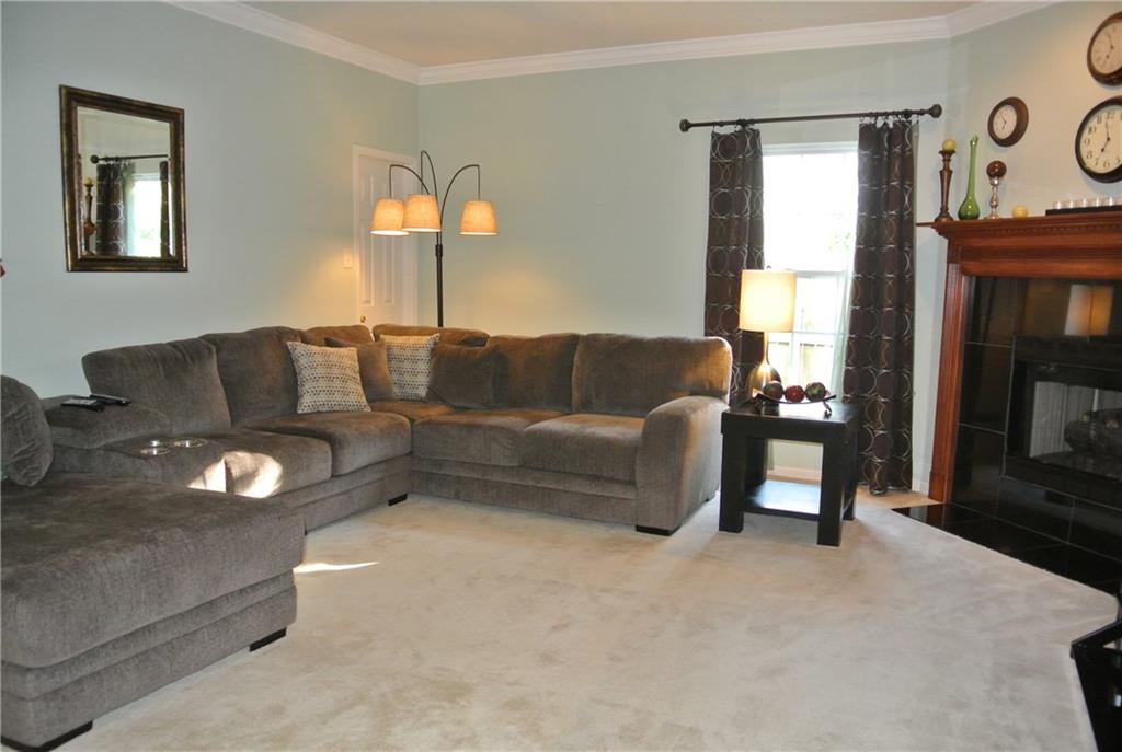 9242 West Reflection Court Pendleton, IN 46064 - Photo 9 of 40 Gallery Image 9