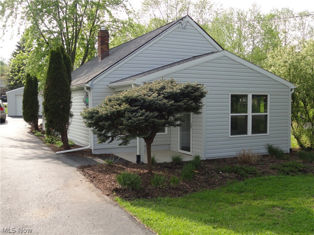 4004 Pardee Road Stow, OH 44224 - Photo 9 of 24