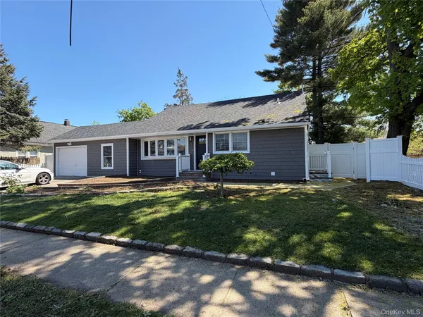 $899,000 | 24 Underhill Avenue, Roosevelt, NY 11575