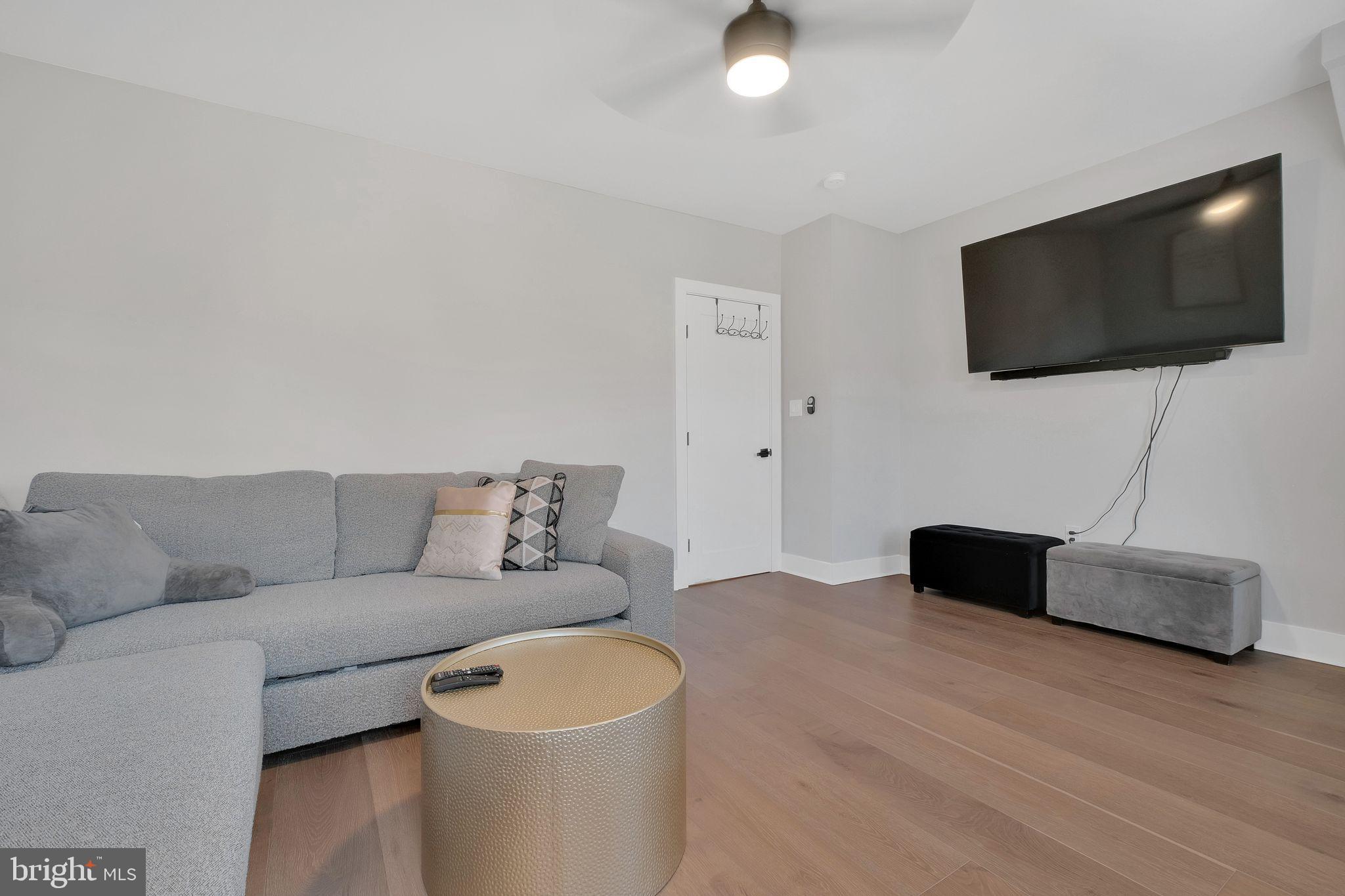 3811 Suitland Road Southeast Washington, DC 20020 - Photo 25 of 47