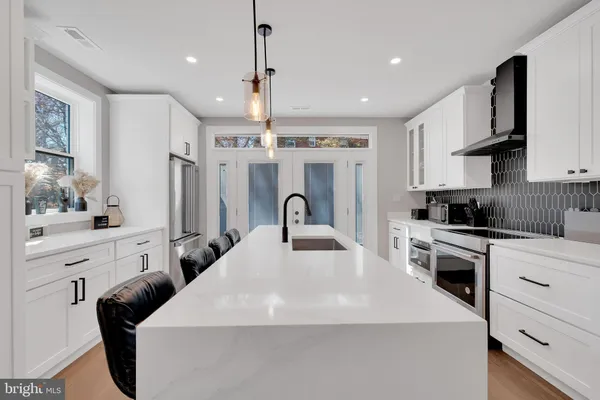 $1,175,000 | 3811 Suitland Road Southeast, Washington, DC 20020