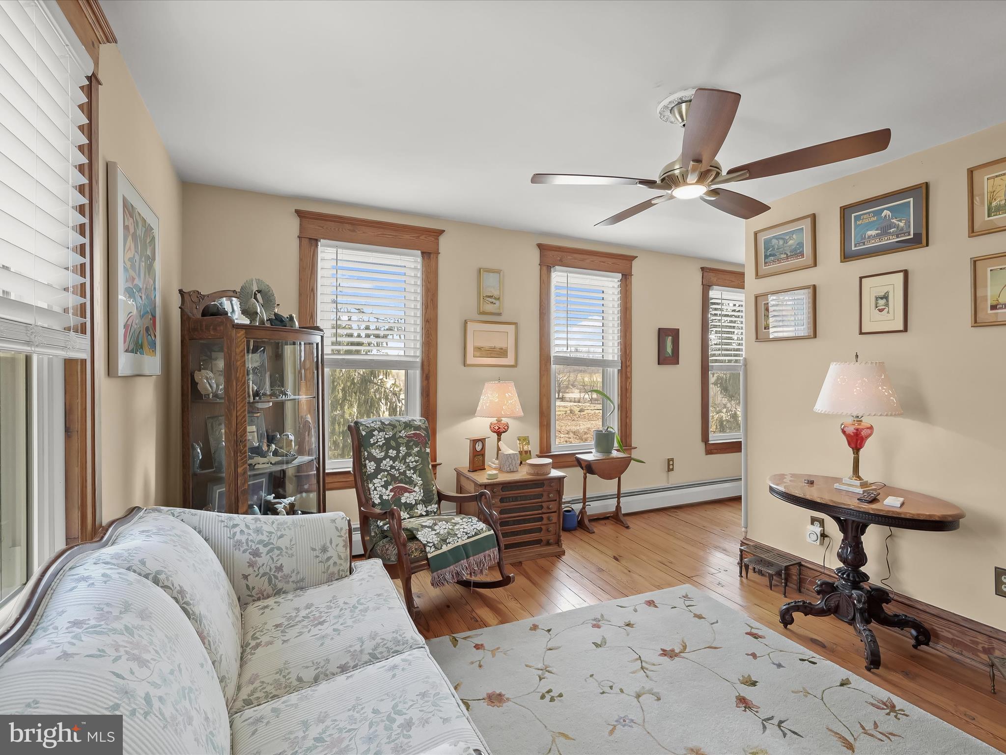 1818 Cape Horn Road Hampstead, MD 21074 - Photo 54 of 109 Sitting room