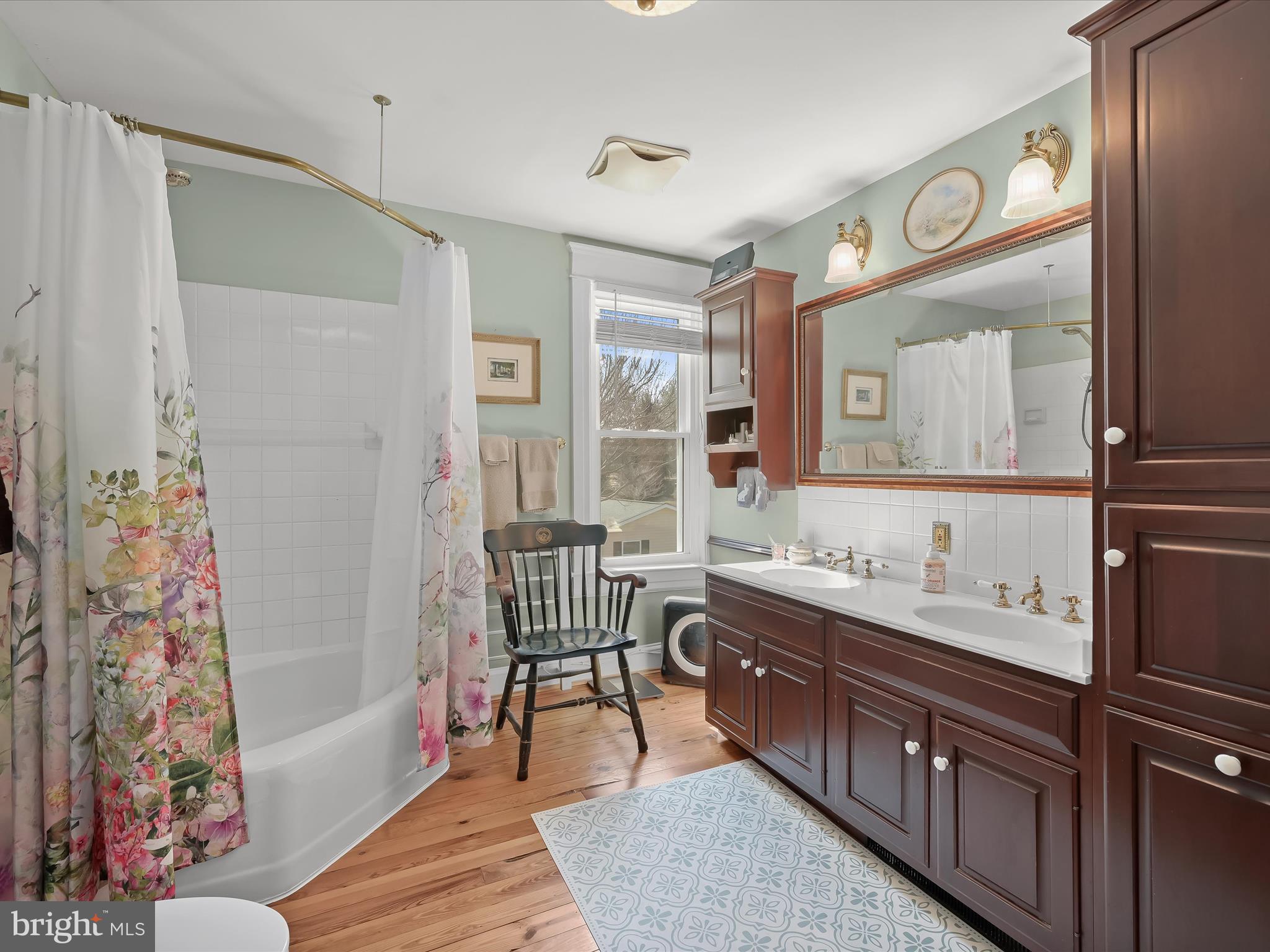 1818 Cape Horn Road Hampstead, MD 21074 - Photo 58 of 109 Hall bathroom