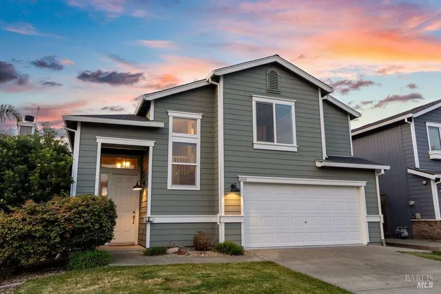 $775,000 | 1210 Maple Drive, Rohnert Park, CA 94928
