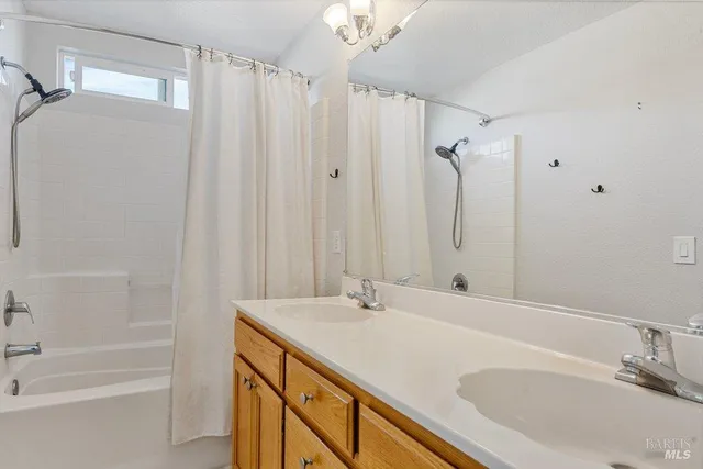 $775,000 | 1210 Maple Drive, Rohnert Park, CA 94928