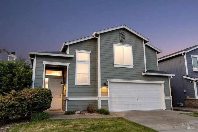 $775,000 | 1210 Maple Drive, Rohnert Park, CA 94928