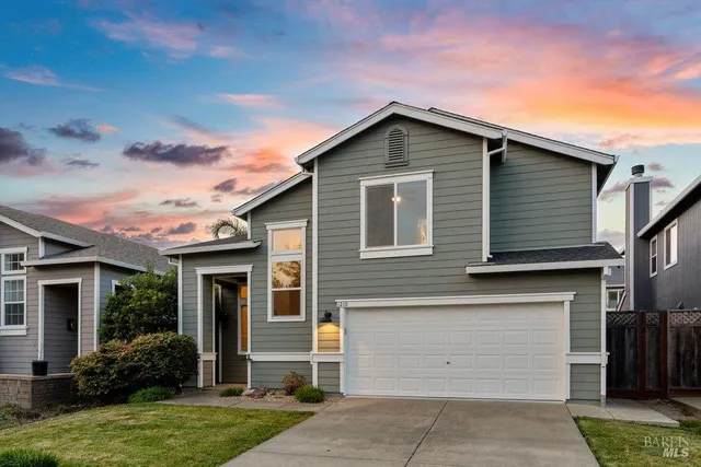 $775,000 | 1210 Maple Drive, Rohnert Park, CA 94928