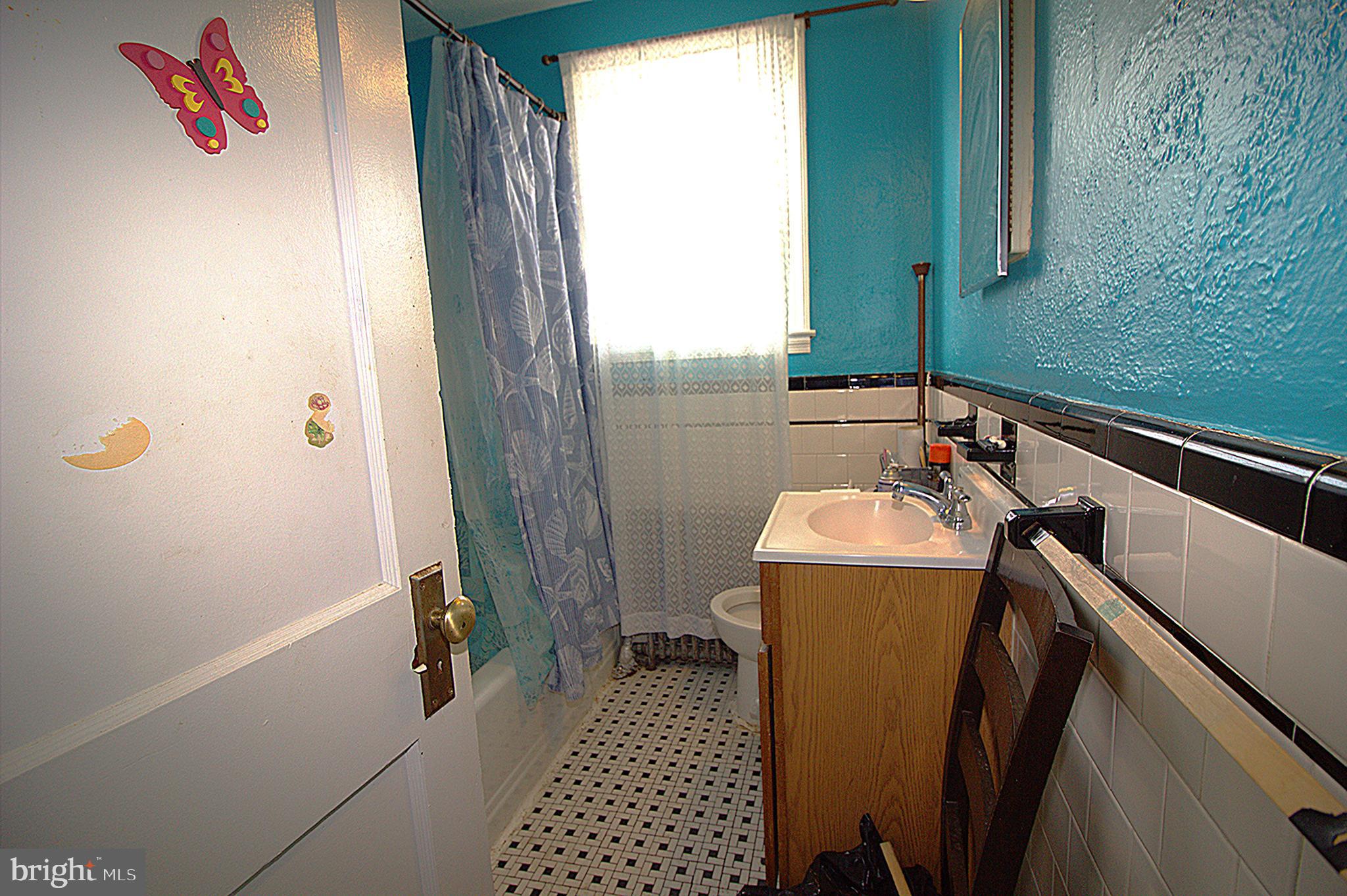 627 Tolna Street Baltimore, MD 21224 - Photo 3 of 13