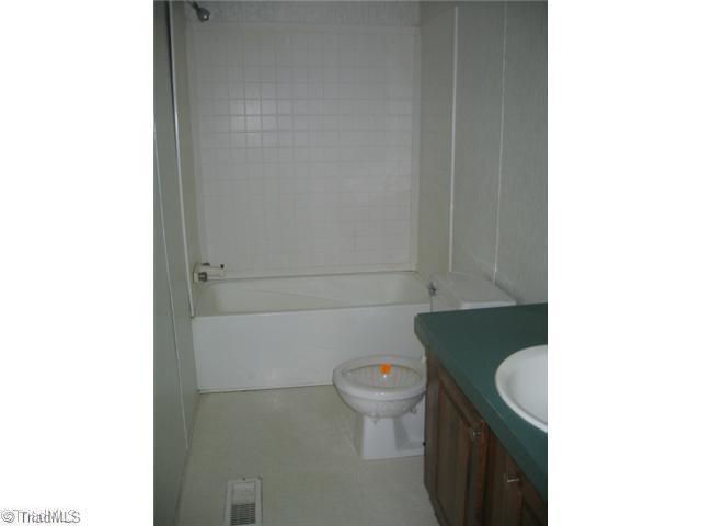 363 Setliff Road Reidsville, NC 27320 - Photo 12 of 16 Other Bath.